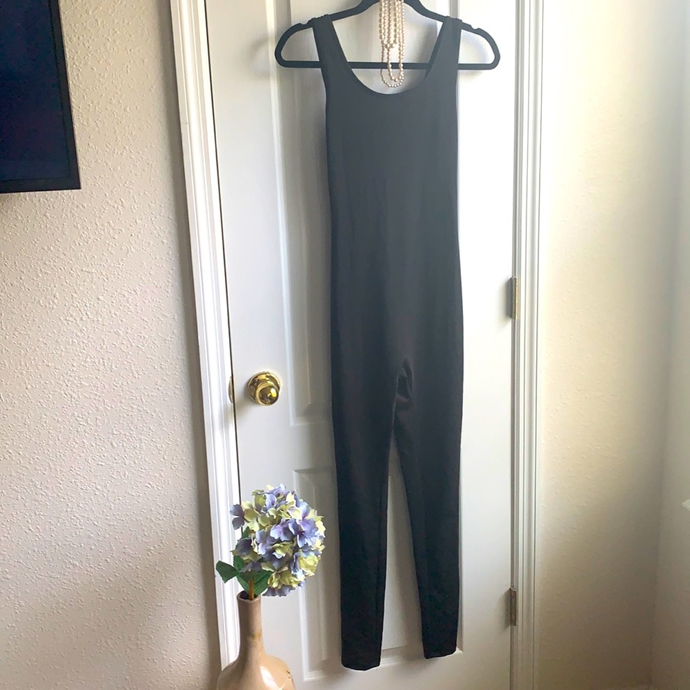 Fashion Nova jumpsuit. Black. Small